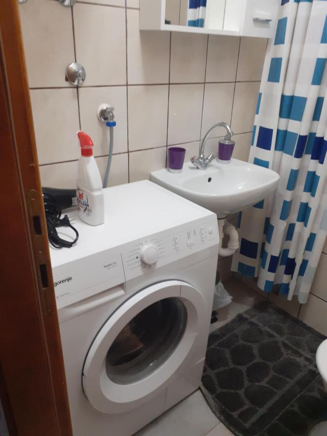 Apartment Papak โตรกีร์ ภายนอก รูปภาพ